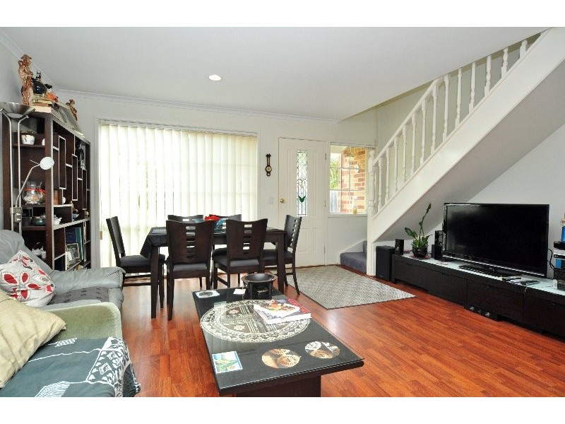 37/27 Rain Tree Glen, Coombabah QLD 4216