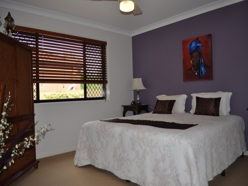 5 Orpington Court, Arundel QLD 4214