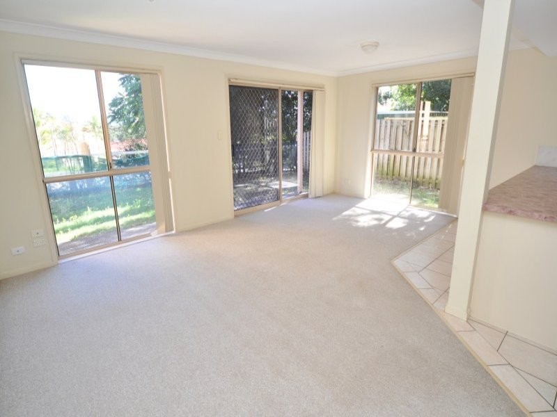 15/99 Greenacre Drive, Parkwood QLD 4214