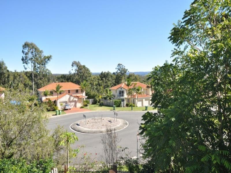 15/99 Greenacre Drive, Parkwood QLD 4214