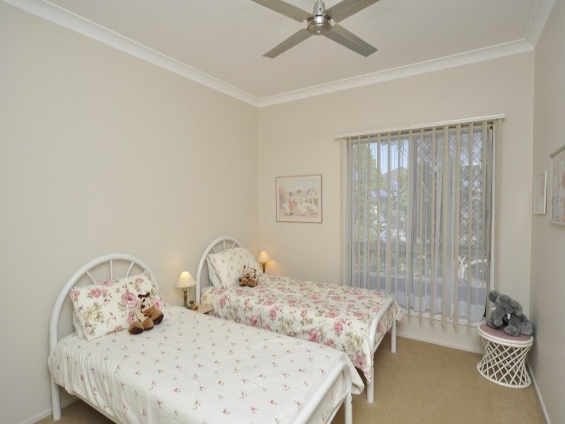 8 Savannah Avenue, Oxenford QLD 4210