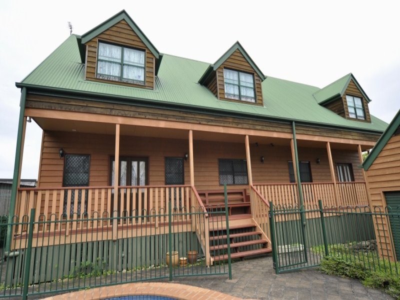 3 Emerson Way, Oxenford QLD 4210