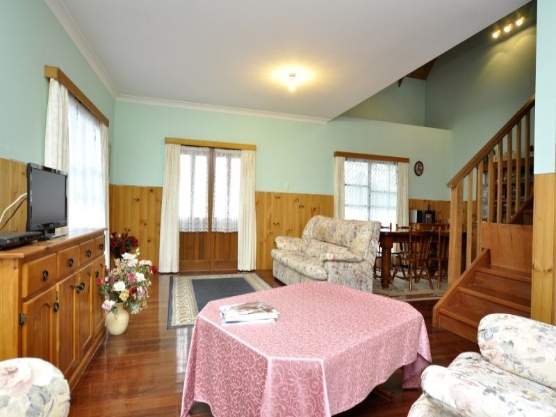 3 Emerson Way, Oxenford QLD 4210