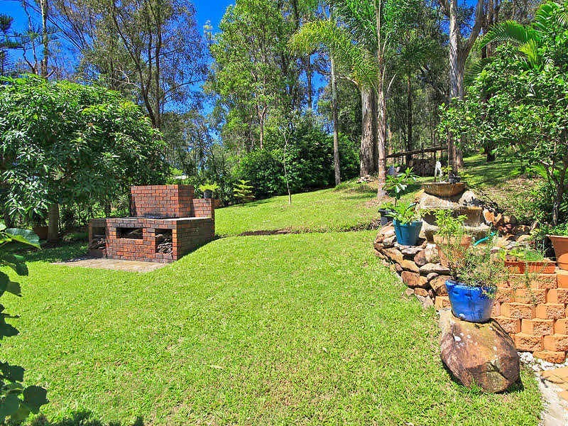 30 Ruth Terrace, Oxenford QLD 4210