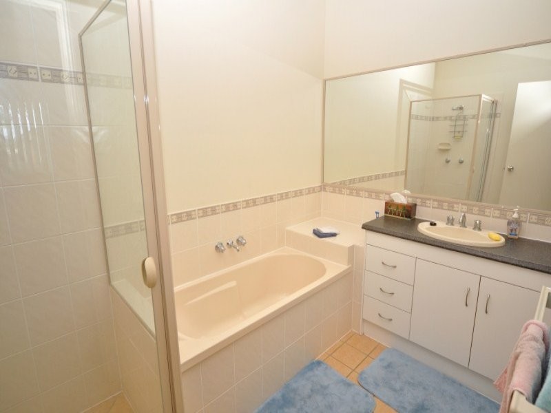 16B Old Kent Road, Upper Coomera QLD 4209