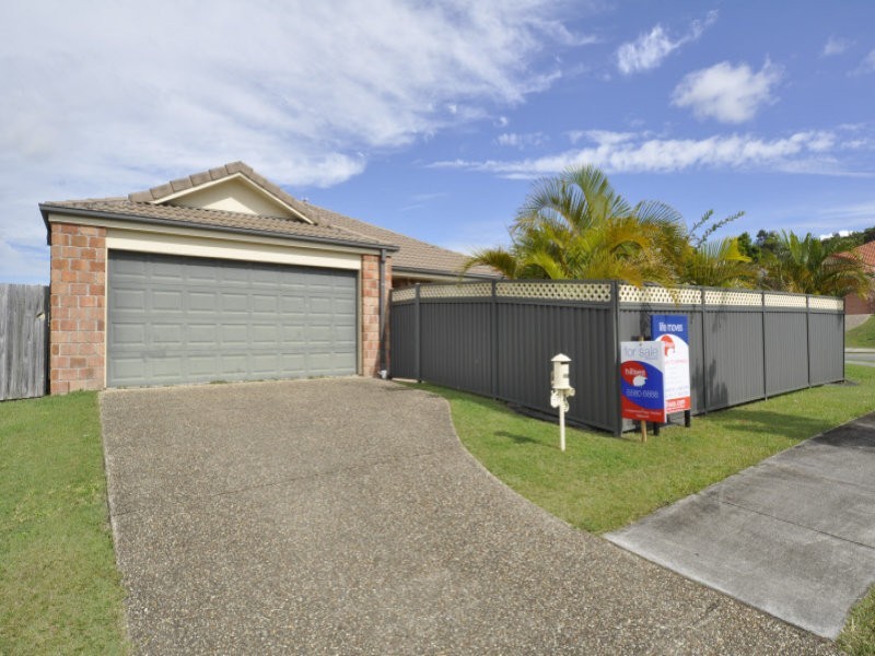 2/16 Balintore Street, Upper Coomera QLD 4209