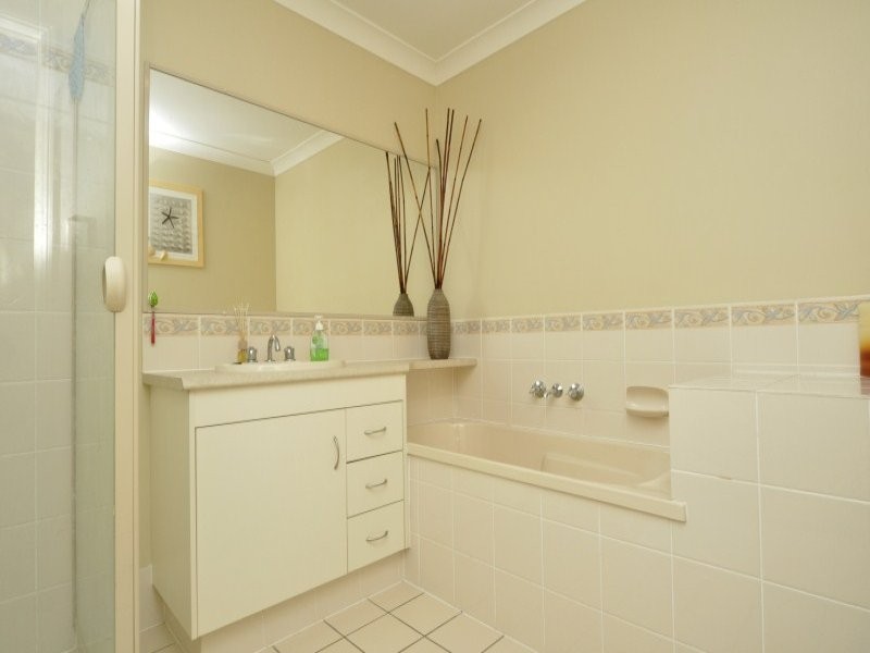 2/16 Balintore Street, Upper Coomera QLD 4209