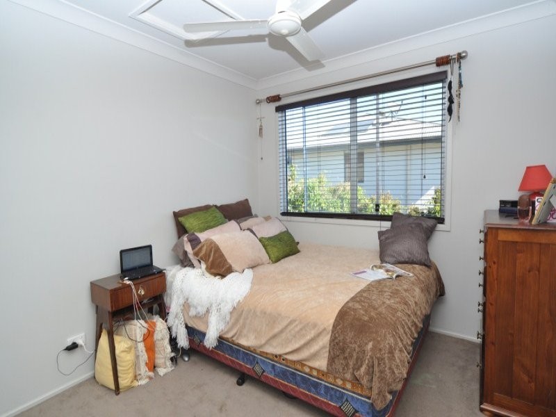 8 Appollo Place, Oxenford QLD 4210