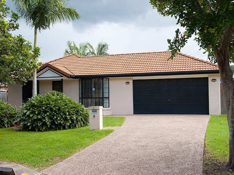 8 Blueash Crescent, Oxenford QLD 4210