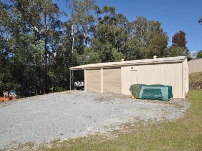 34 Mountain View Crest, Mount Nathan QLD 4211