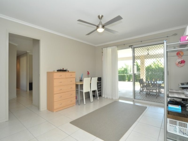 34 Mountain View Crest, Mount Nathan QLD 4211