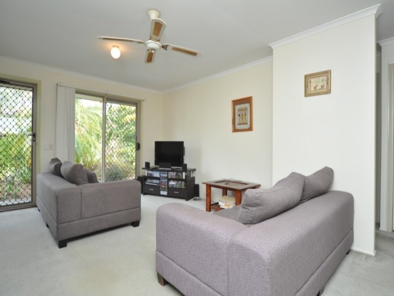 9/7 Silky Oak Court, Oxenford QLD 4210