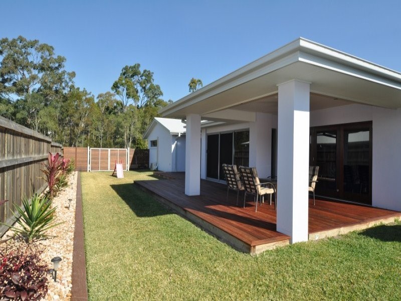 11 Stone Creek Drive, Upper Coomera QLD 4209