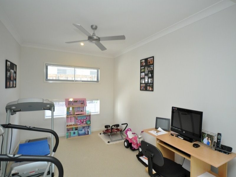 11 Stone Creek Drive, Upper Coomera QLD 4209