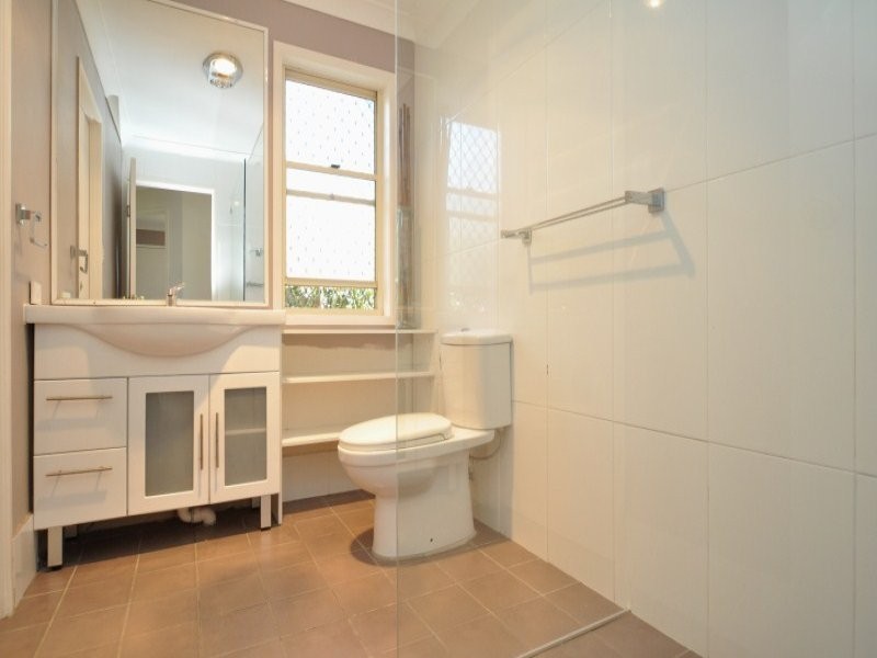 1/10 Crystal Reef Drive, Coombabah QLD 4216