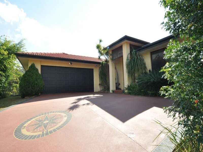 4 Farrer Court, Upper Coomera QLD 4209