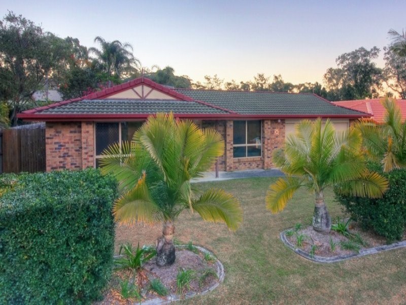 5 Pottinger Crescent, Oxenford QLD 4210