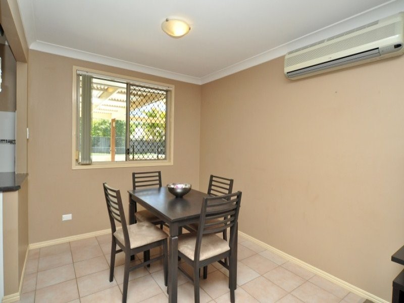 5 Pottinger Crescent, Oxenford QLD 4210