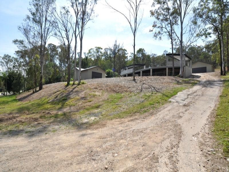 2 Campaspie Court, Oxenford QLD 4210