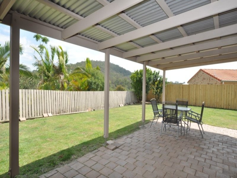 9 Weka Street, Oxenford QLD 4210