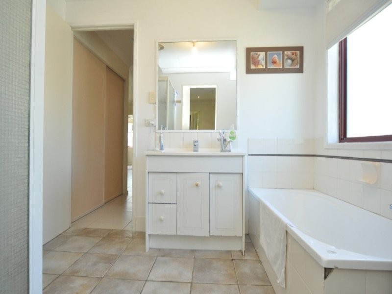 28 Katunga Circuit, Ormeau QLD 4208