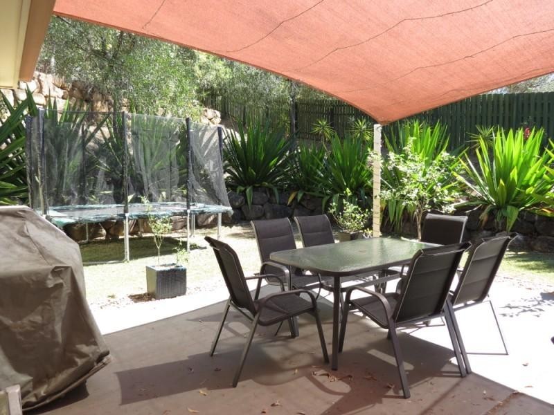 5 Dorchester Court, Oxenford QLD 4210