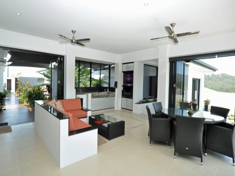 53 Sir Charles Holm Drive, Ormeau Hills QLD 4208