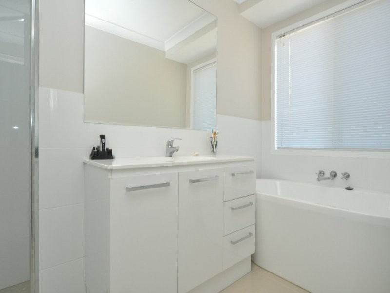 11 Gilpin Court, Upper Coomera QLD 4209