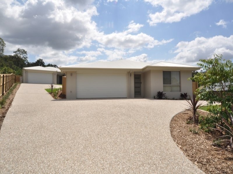 13 Morning Sun Court, Maudsland QLD 4210
