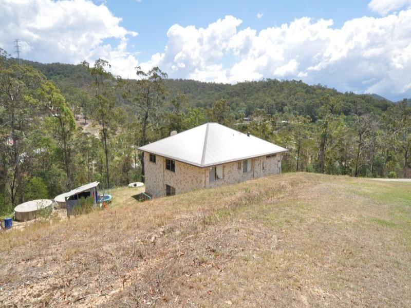 45 Pinnacle Drive, Wongawallan QLD 4210