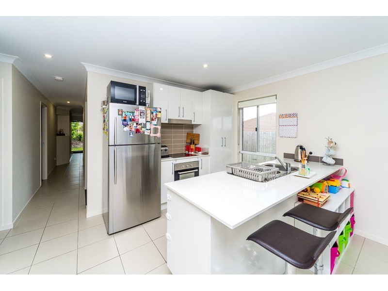 11 Cairnlea Drive, Pimpama QLD 4209