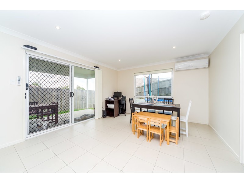 11 Cairnlea Drive, Pimpama QLD 4209