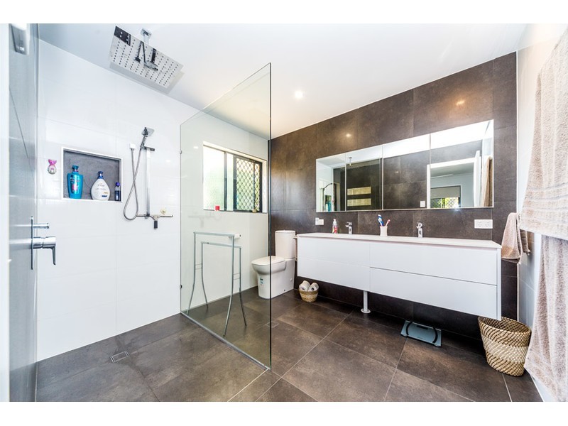 1/34 Bushgum Crescent, Upper Coomera QLD 4209