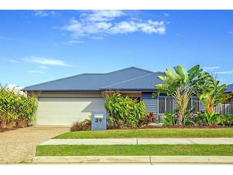 39 Pamphlet Lane, Coomera QLD 4209