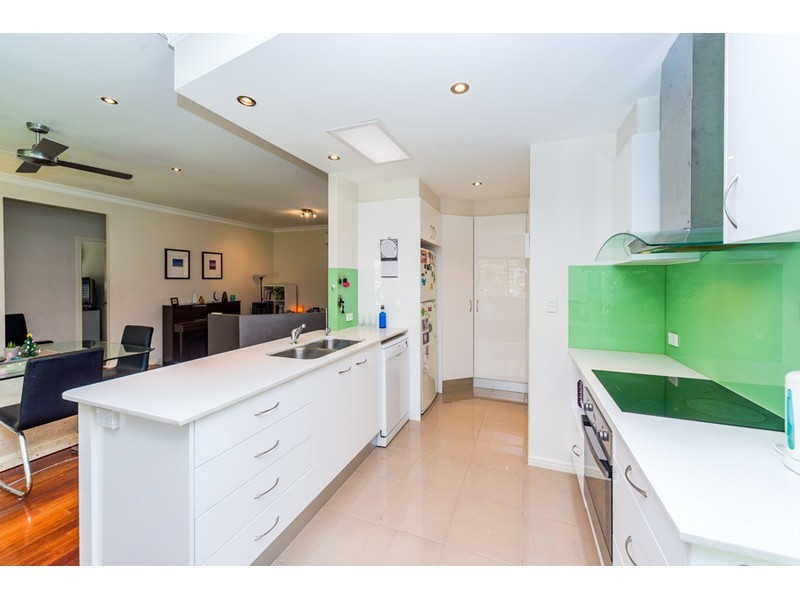 12 Winslow Court, Oxenford QLD 4210