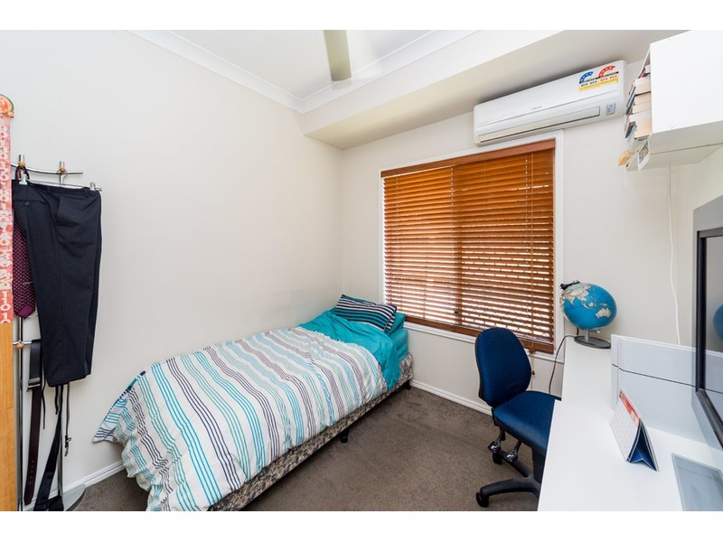 12 Winslow Court, Oxenford QLD 4210