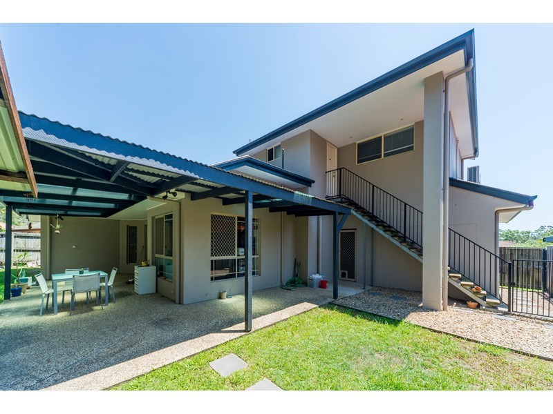 12 Winslow Court, Oxenford QLD 4210
