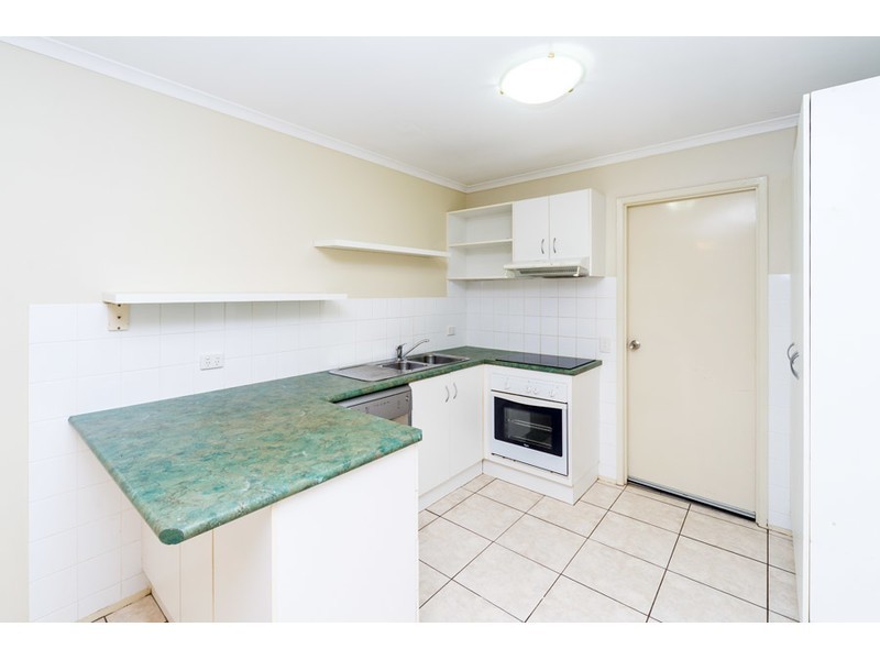 2/1 Columbia Court, Oxenford QLD 4210