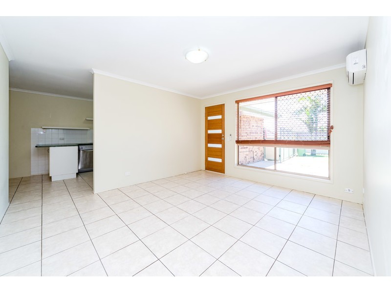 2/1 Columbia Court, Oxenford QLD 4210