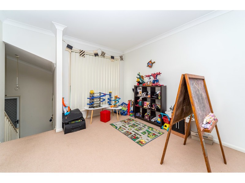 1066/6 Crestridge Crescent, Oxenford QLD 4210