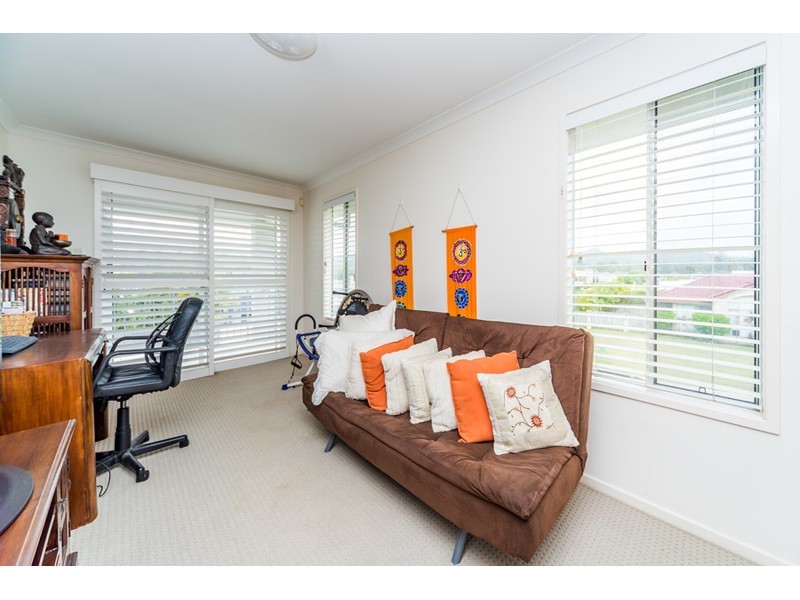 54 Brittany Drive, Oxenford QLD 4210