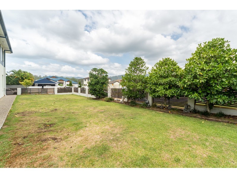 54 Brittany Drive, Oxenford QLD 4210