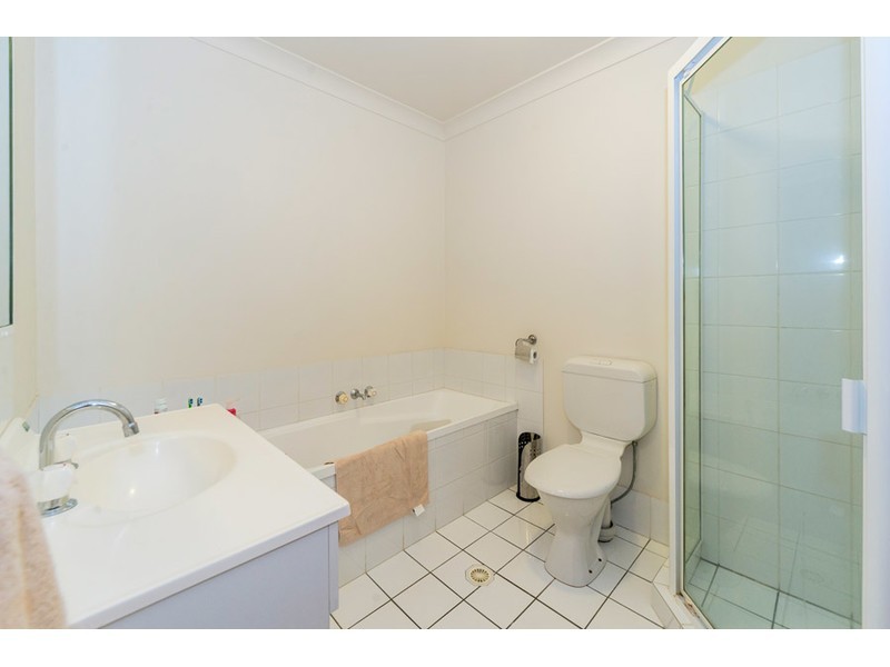 3024/6 Crestridge Crescent, Oxenford QLD 4210