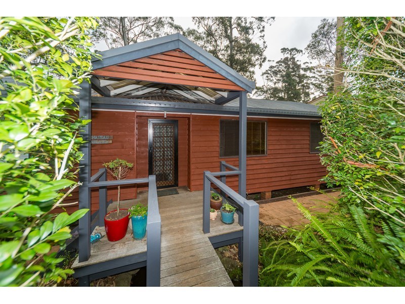 52 Kinabalu Drive, Tamborine Mountain QLD 4272