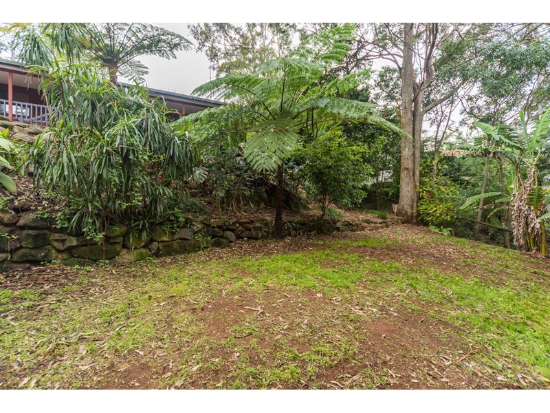52 Kinabalu Drive, Tamborine Mountain QLD 4272