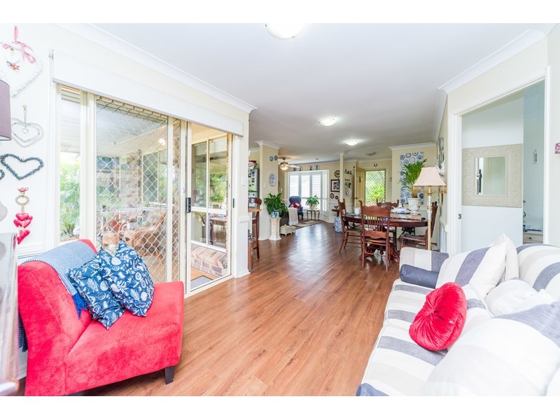 10 Guy Lane, Oxenford QLD 4210