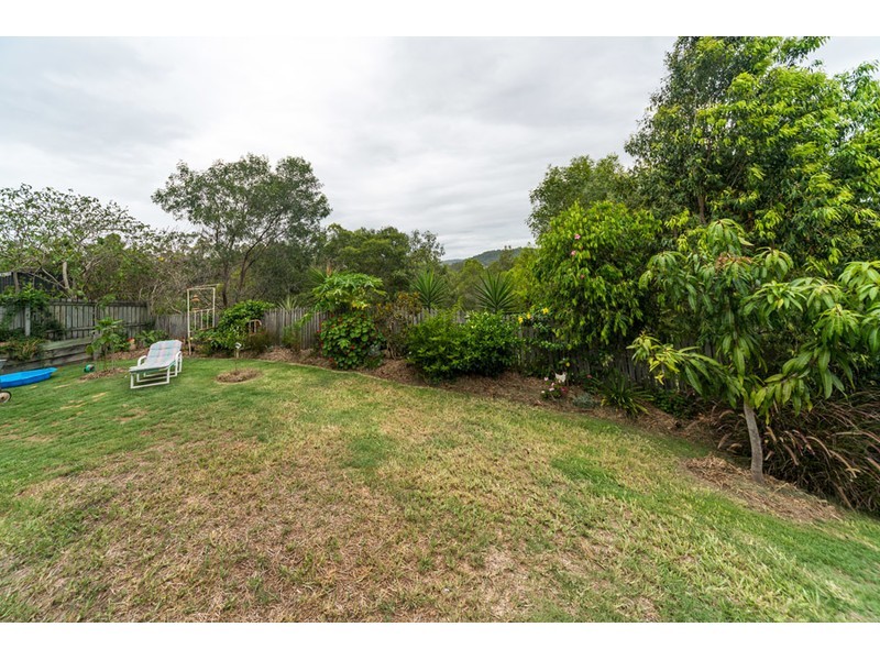 10 Guy Lane, Oxenford QLD 4210