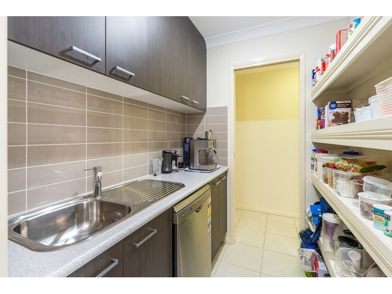 4 Macleay Circuit, Upper Coomera QLD 4209