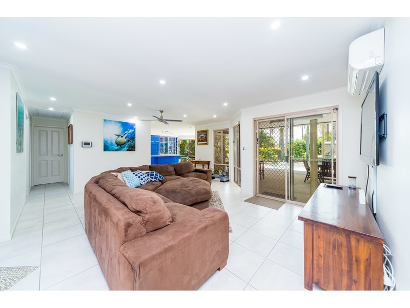 14 Balranald Court, Helensvale QLD 4212
