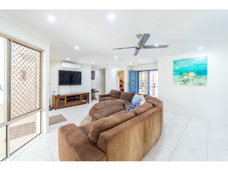 14 Balranald Court, Helensvale QLD 4212